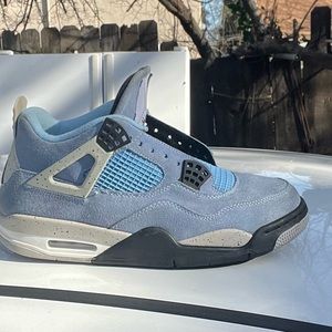 Jordan 4s blue university